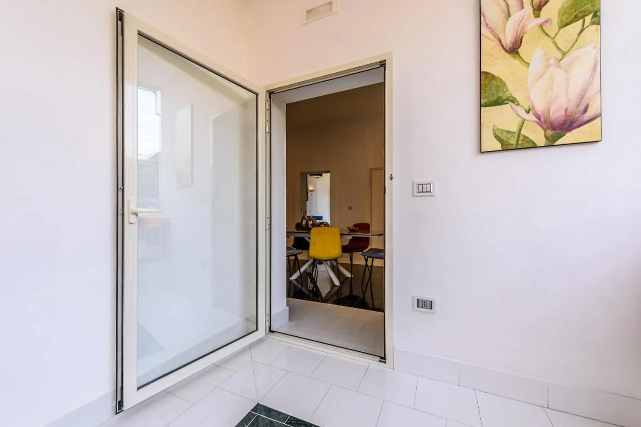 Angioino Penthouse Apartment Naples